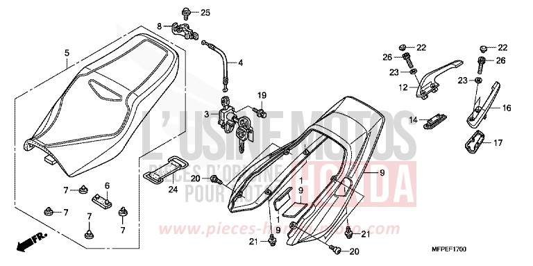 SITZ/WINDLAUF, HINTEN von CB1300 Super Bold'or ABS PEARL SUNBEAM WHITE (NHA66KF) von 2010